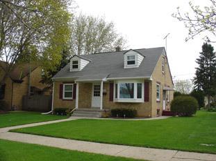 909 S Grand Ave., Waukesha, WI 53186