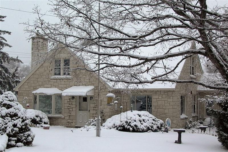 10400 W Edgerton Ave., Hales Corners, WI 53130