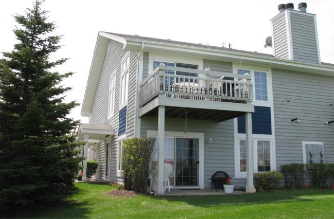 638 Geneva Nat'l Ave. North, Geneva, WI 53147