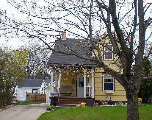 507 S 27th St., Manitowoc, WI 54220