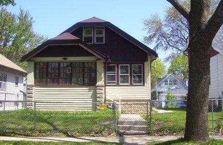 4530 N 29th St., Milwaukee, WI 53209