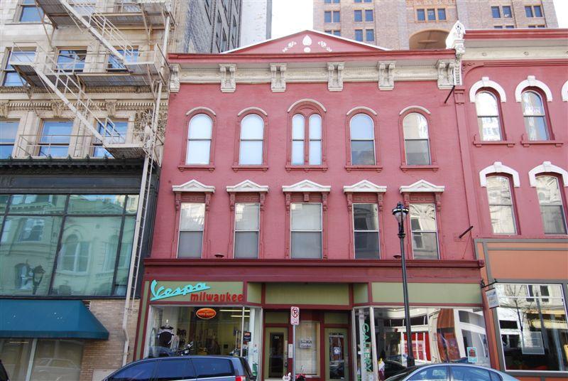 715 N Milwaukee St. #205, Milwaukee, WI 53202