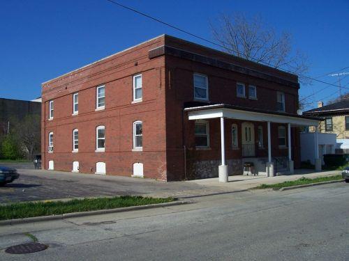 516 60th St., Kenosha, WI 53140