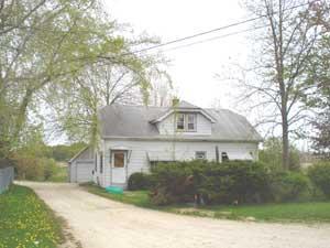 8304 S 27th St., Oak Creek, WI 53132