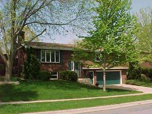 1101 N Oak Ave, Onalaska, WI 54650