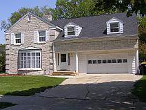 2554 N 91st St., Wauwatosa, WI 53226