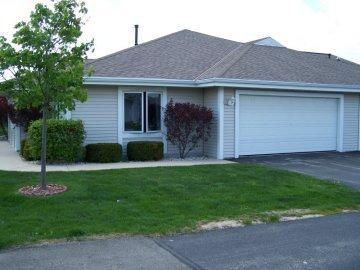 207 Hartford Sq., Hartford, WI 53027