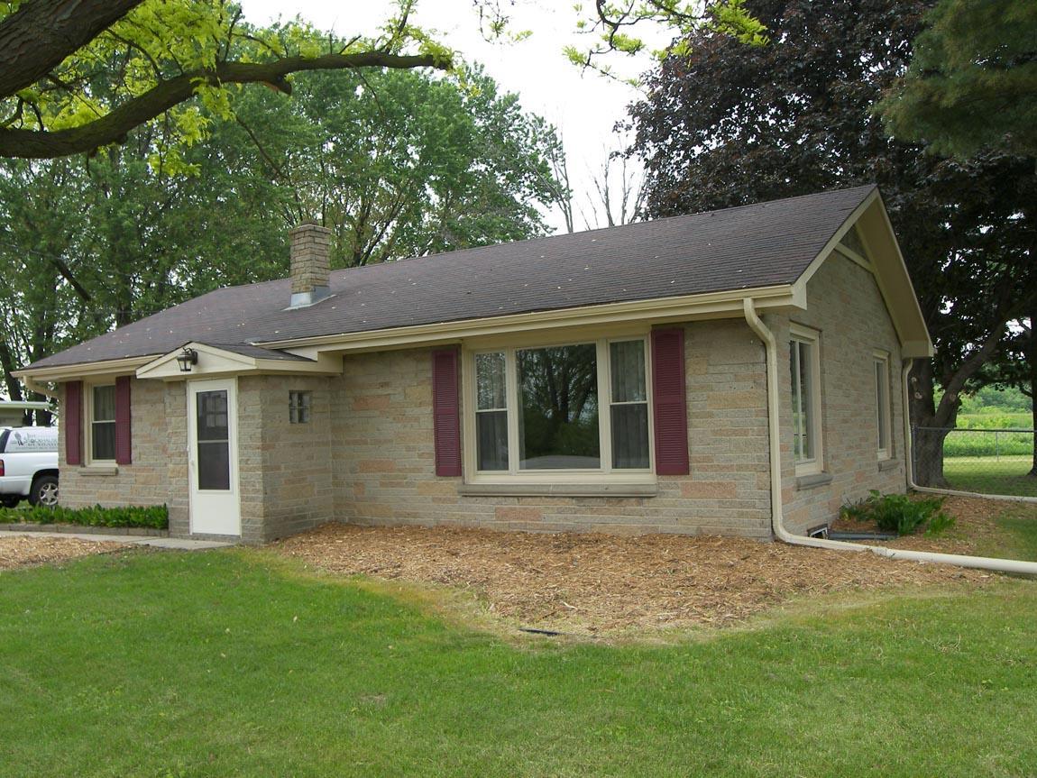 1310 State Rd 83, Hartland, WI 53029