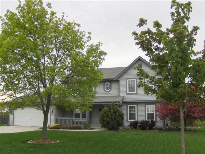 7730 W Stonewood Dr., Franklin, WI 53132