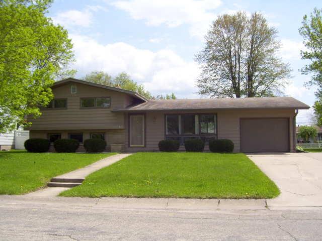 3024 Lincoln Ave., La Crosse, WI 54601