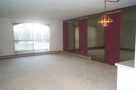 4253 W Rivers Edge Cir. #4, Brown Deer, WI 53209