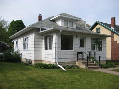 1711 Johnson, La Crosse, WI 54601