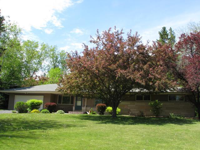 148 Sunset Ln., Cedarburg, WI 53012