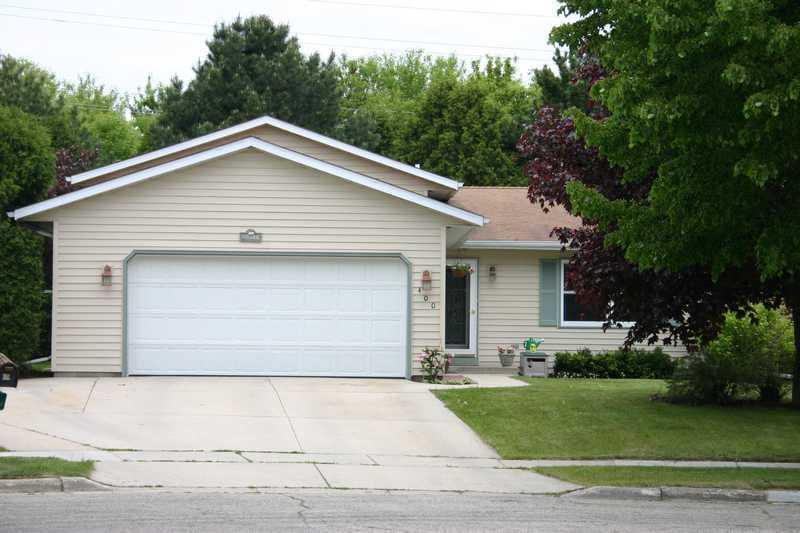 400 Indiana Ct., West Bend, WI 53095