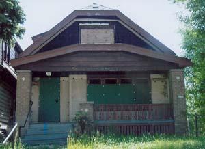2974 N 18th St, Milwaukee, WI 53206