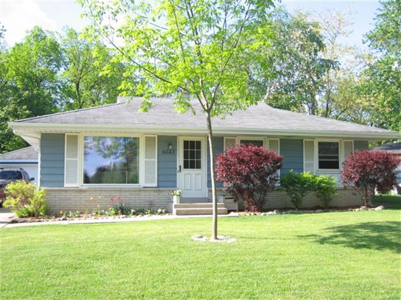 6643 W Leroy, Greenfield, WI 53220