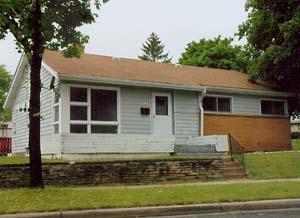 5125 N 81st St, Milwaukee, WI 53218