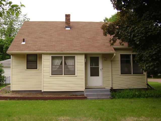 3200 S 29th, La Crosse, WI 54601