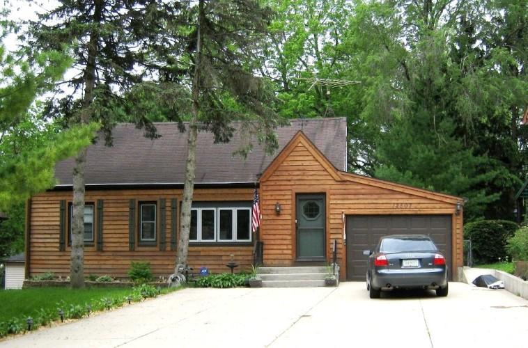 12507 W Prospect Dr., New Berlin, WI 53151