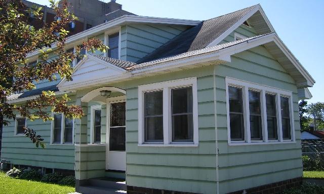 812 Windsor St, La Crosse, WI 54603