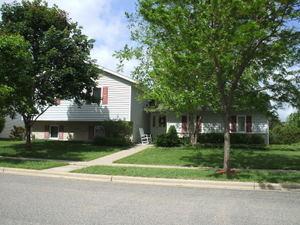 1277 Red Cedar Ct, Onalaska, WI 54650