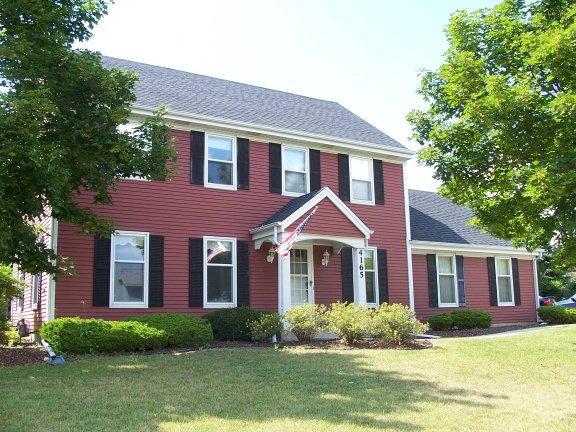 4165 S Regal Manor Dr., New Berlin, WI 53151