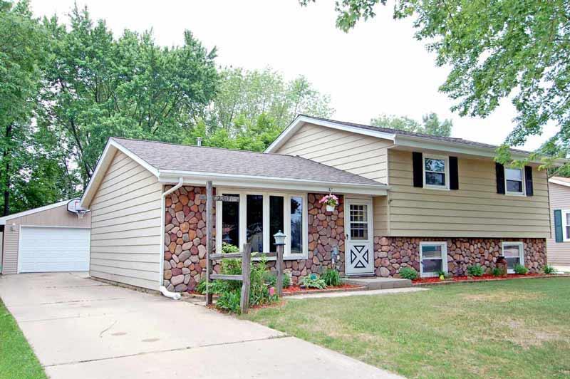 2301 Creek Dr., West Bend, WI 53090