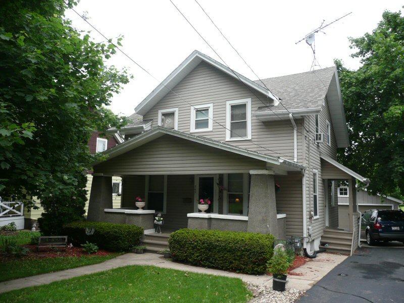 262 Root Ave., Hartford, WI 53027