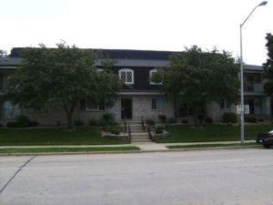 141 W North St. #6, Waukesha, WI 53188