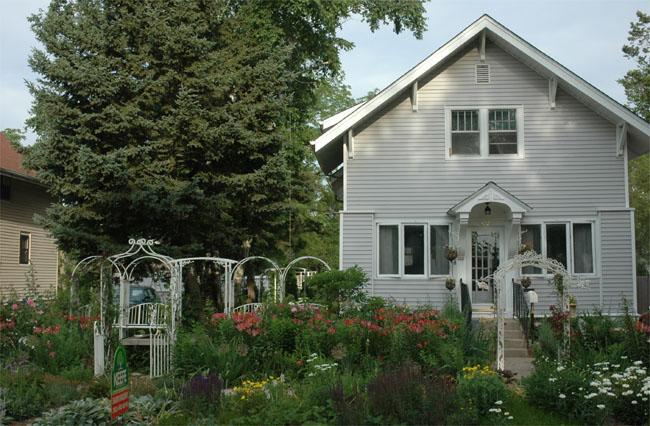 322 N Broad St, Elkhorn, WI 53121