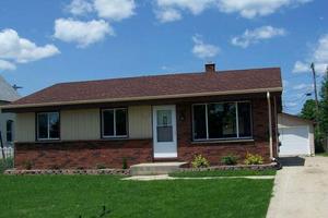 910 3 Mile Rd., Racine, WI 53402