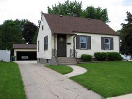 342 E 10th St., Fond Du Lac, WI 54935