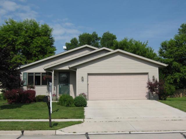 1408 S 36th St., Manitowoc, WI 54220