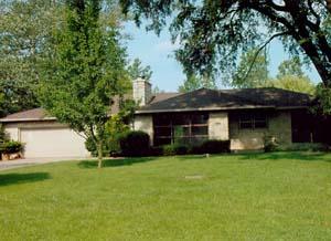 7443 S Quincy, Oak Creek, WI 53154