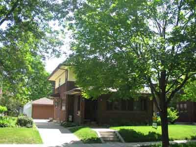 215 S 17th Pl., La Crosse, WI 54601