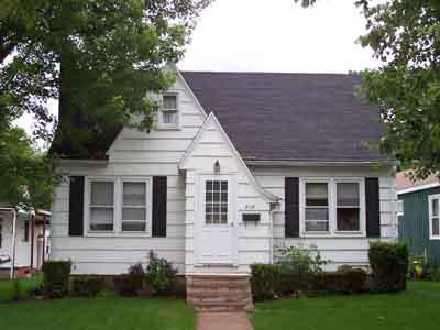 2118 Charles St, La Crosse, WI 54603