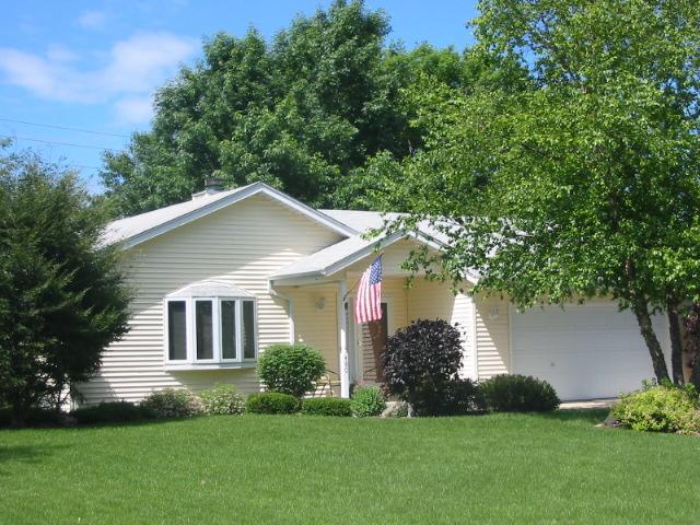 480 E Evandale, Oak Creek, WI 53154