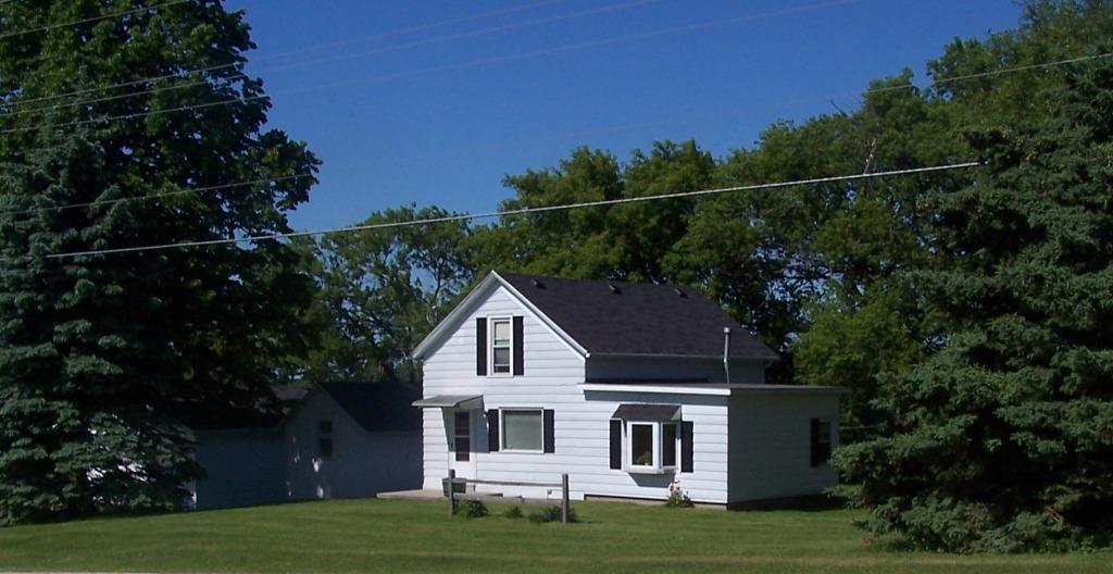 N5715 County Rd I, Fredonia, WI 53021