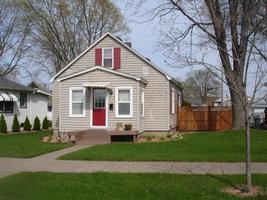 2221 15th Pl, La Crosse, WI 54601