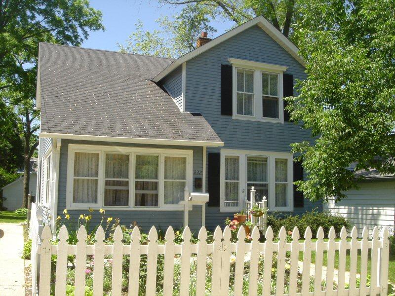 232 N James St., Waukesha, WI 53186