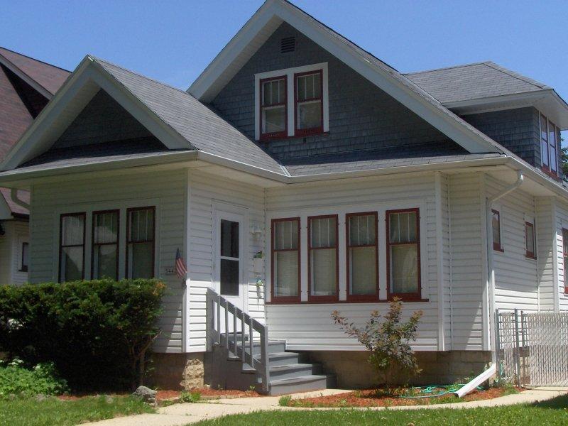 5442 N 40th St., Milwaukee, WI 53209