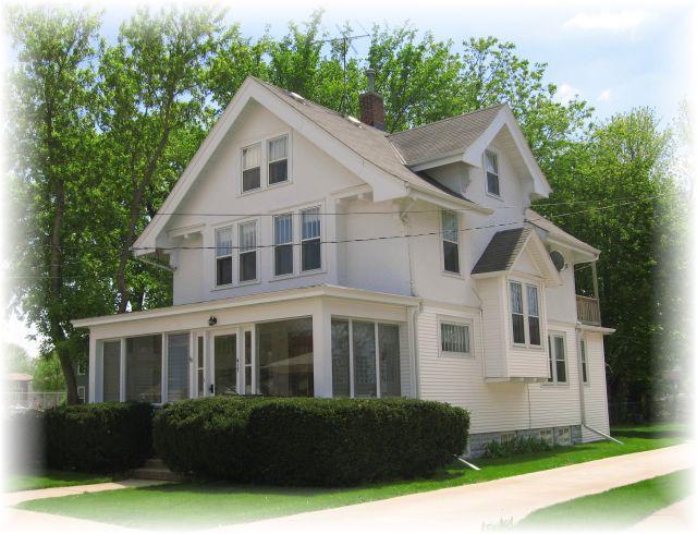 [Address Hidden by Seller], Waukesha, WI 53186
