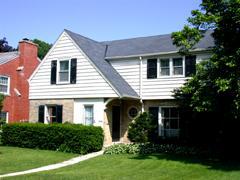4360 N Alpine Ave., Shorewood, WI 53211