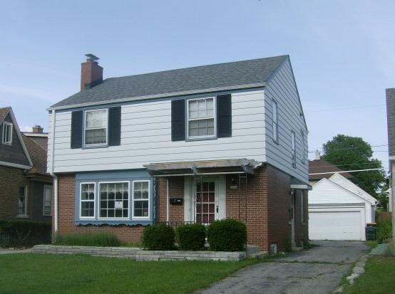 2614 N 63rd St., Wauwatosa, WI 53213