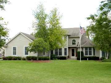 N69W27025 Hickory Chasm Rd, Lisbon, WI 53089