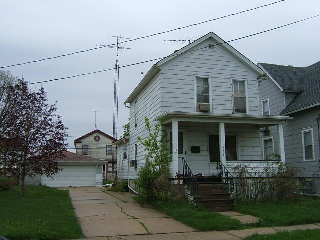 4904 25th Ave, Kenosha, WI 53140