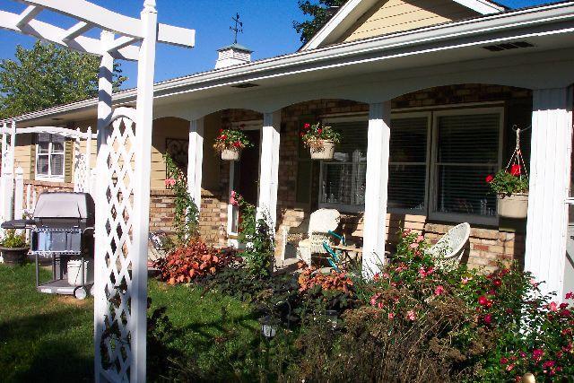 1730 S Twin Willows Dr., New Berlin, WI 53146