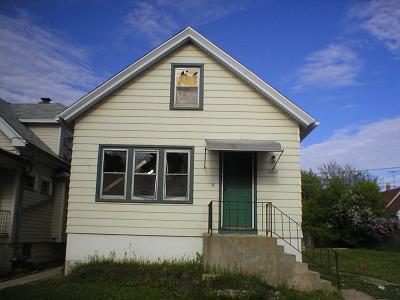 2448 S 5th Pl., Milwaukee, WI 53207
