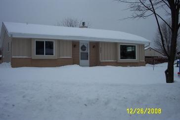 2321 Imperial Ln., Waukesha, WI 53188