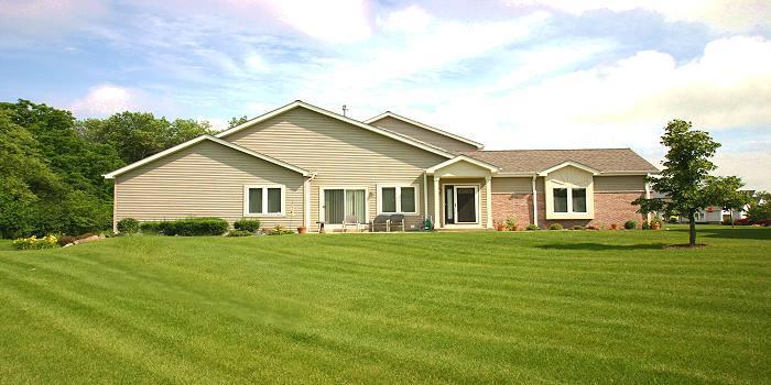 4678 S Forest Point Blvd., New Berlin, WI 53151